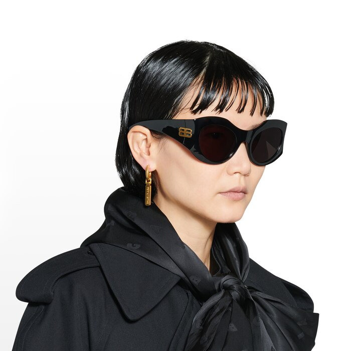 Hourglass Round Sunglasses in Black | Balenciaga US