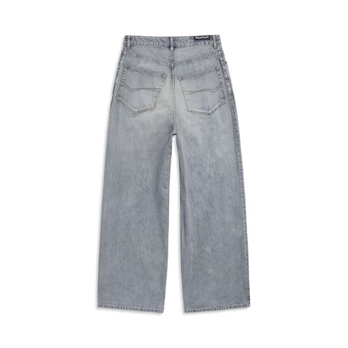 baggy pants