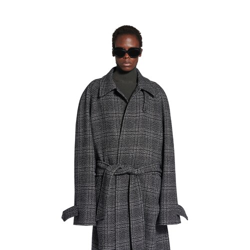 one layer raglan coat