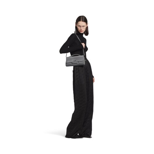 bel air clutch on strap small