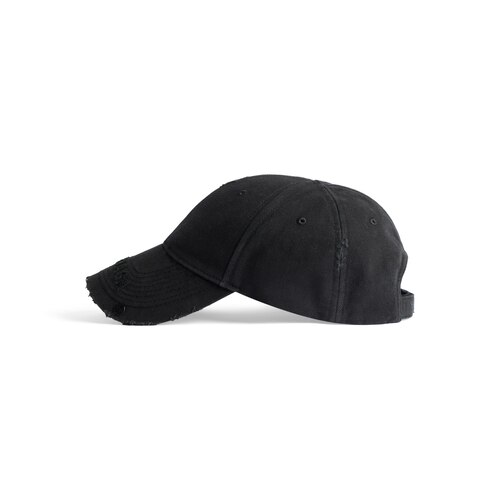 studded cap