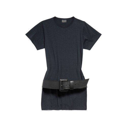 figurbetontes t-shirt-kleid