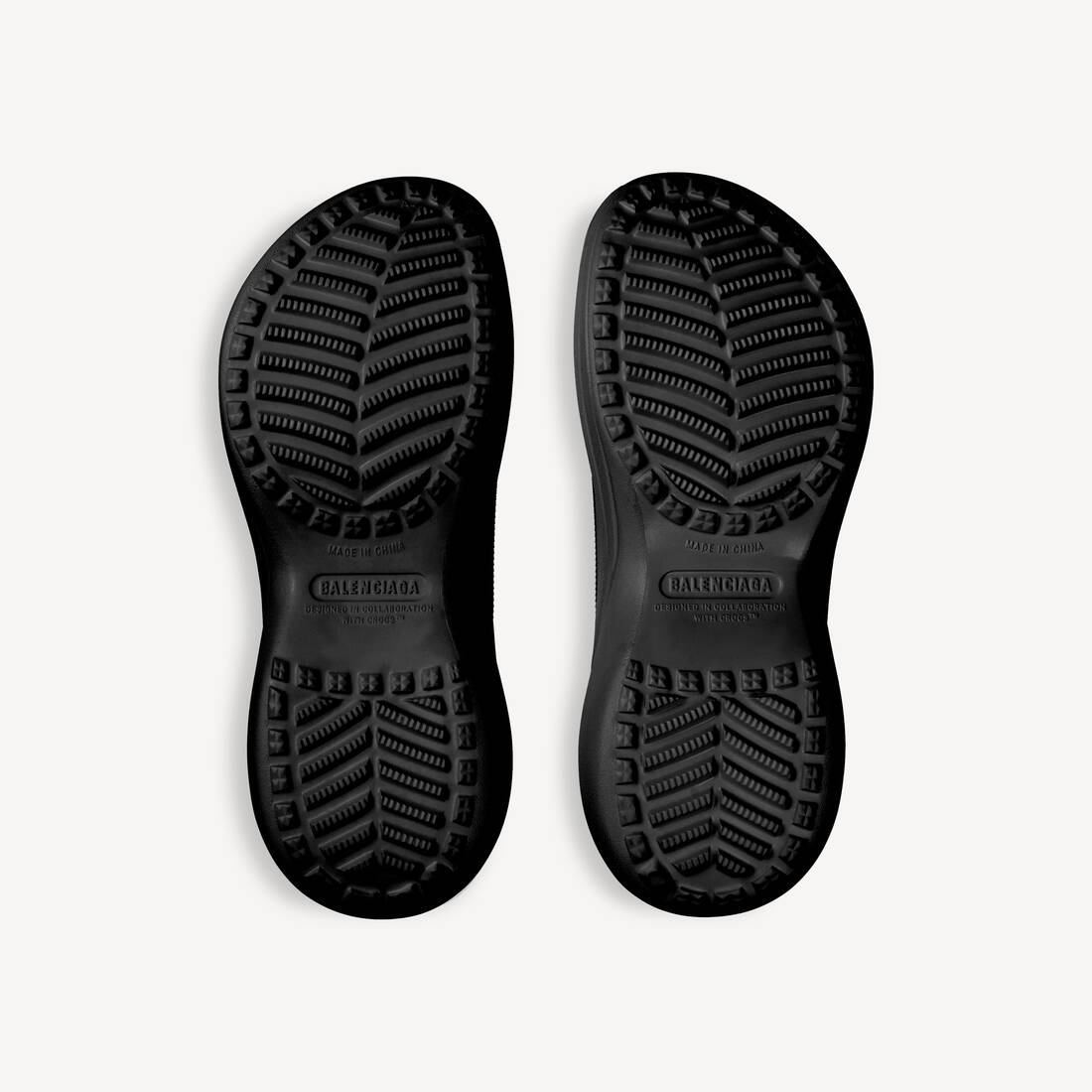 Slide Pool Crocs™ para Ela em Preto Balenciaga BR