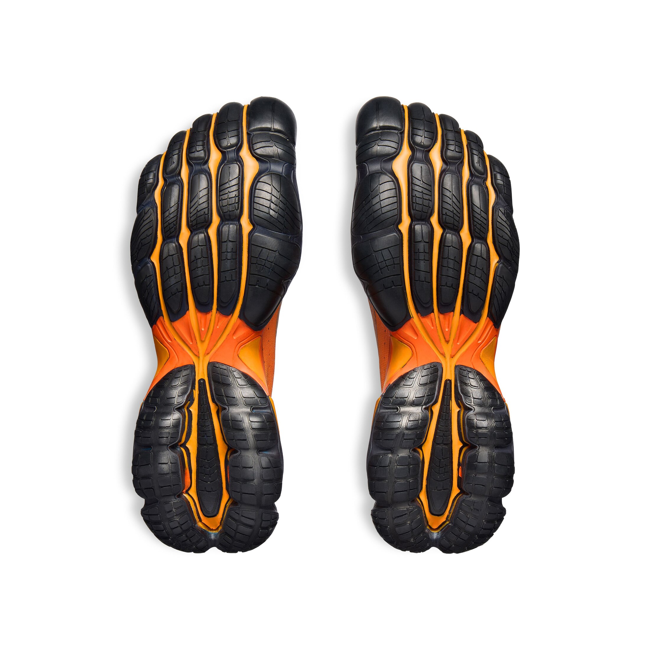 anatomic runner sneaker