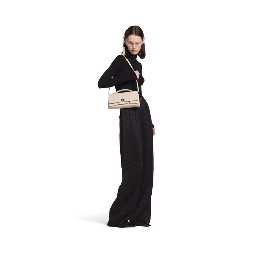 bel air clutch on strap small
