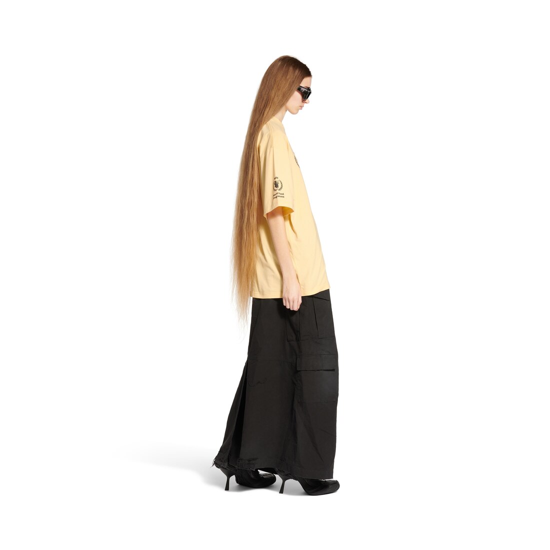 Men's Wfp T-shirt Medium Fit in Pale Yellow/black