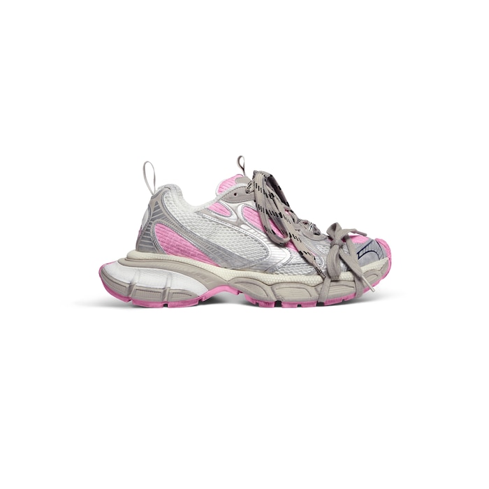 3xl sneaker