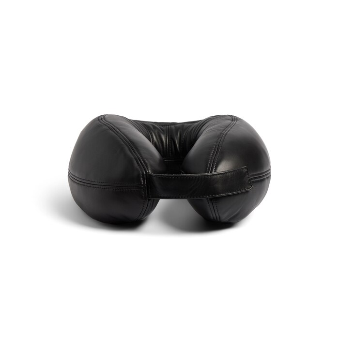 balenciaga i automobili lamborghini travel pillow