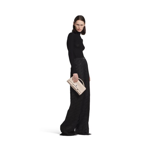 bel air clutch on strap small