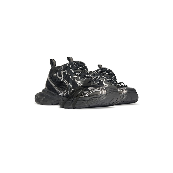 3xl sneaker