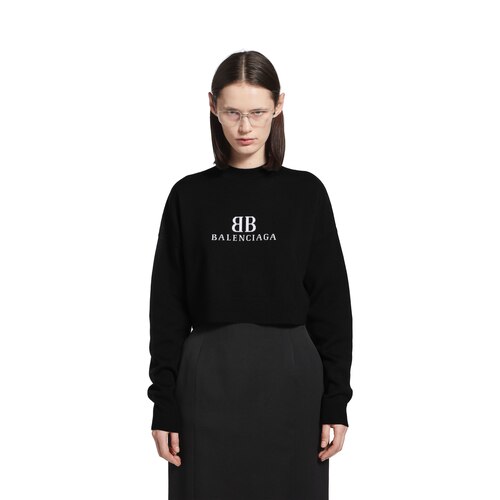 cropped crewneck