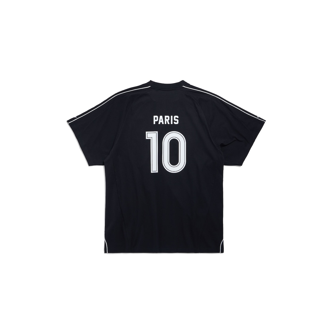 Paris Soccer Tシャツ オーバーサイズ で ブラック＆ホワイト