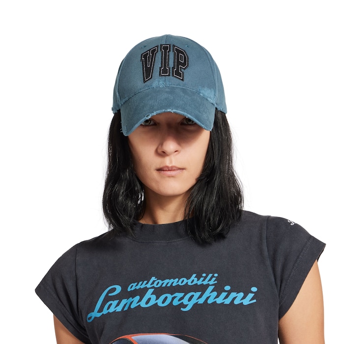 berretto vip team logo