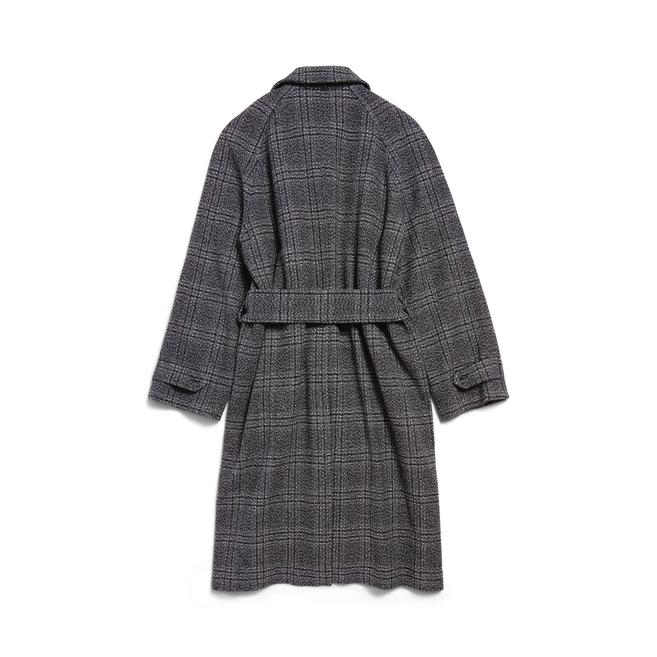 one layer raglan coat