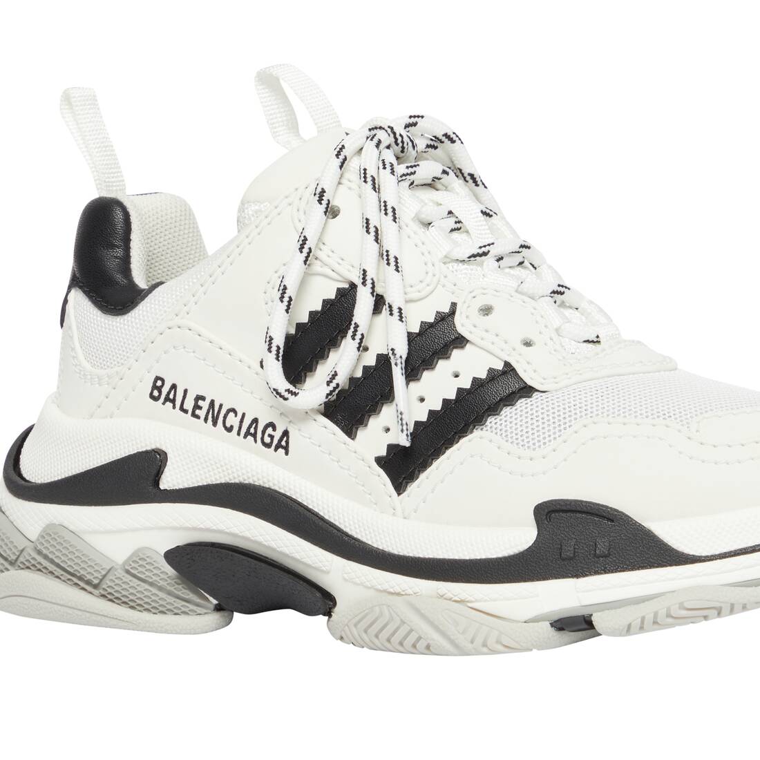 Men's Balenciaga / Triple S Sneaker in White | Balenciaga US