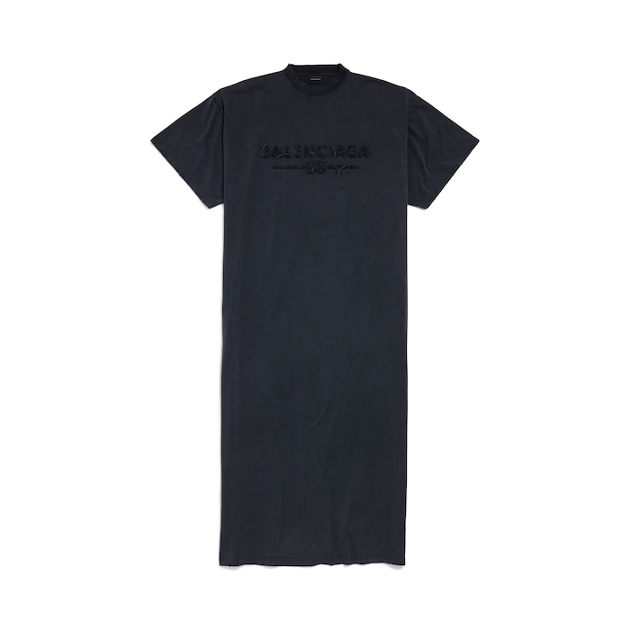 new year series 25 - robe t-shirt inside out