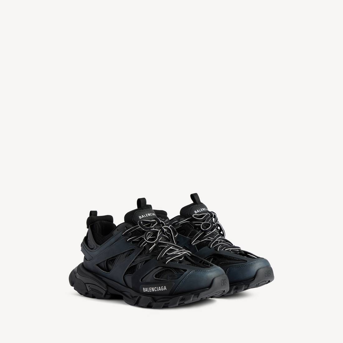 Do Balenciaga Shoes Run Big?