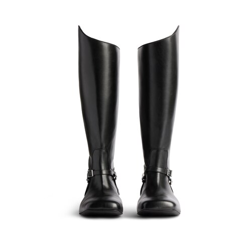 botte excavator riding 