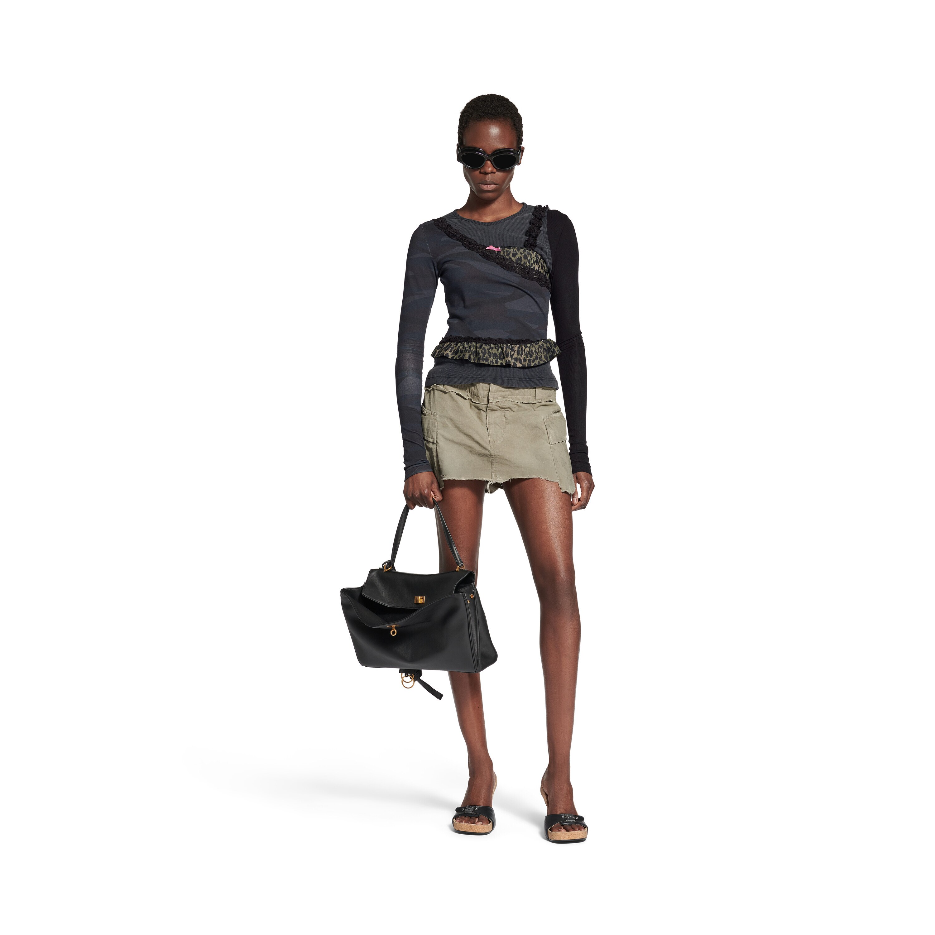 【BALENCIAGA】レイヤードトップス Balenciaga: ブラック レイヤード トップス | SSENSE 日本