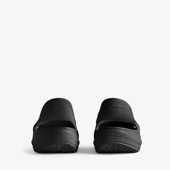 POOL CROCS SLIDE SANDAL IN YELLOW RUBBER