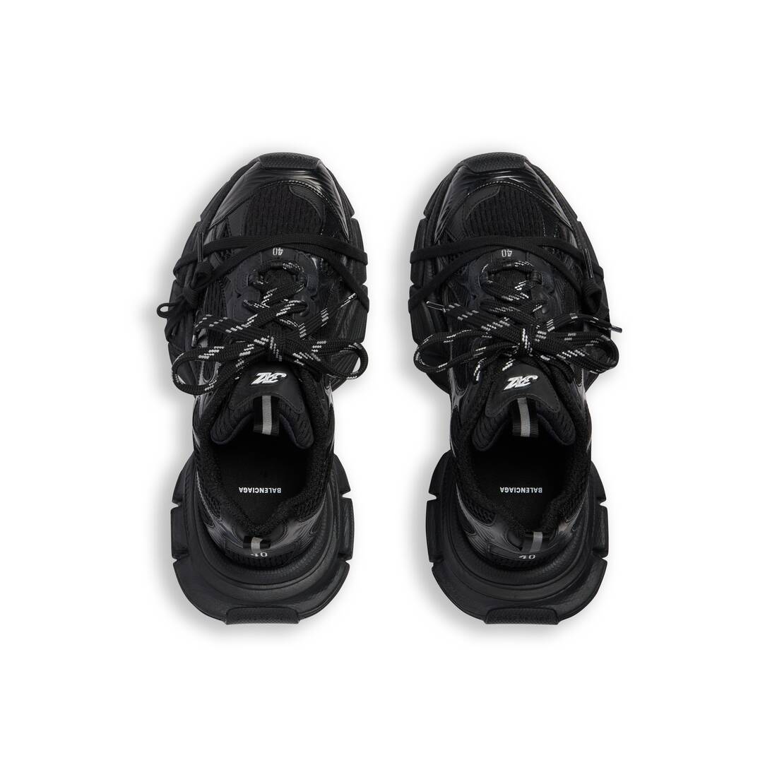 Women's 3xl Sneaker in Black