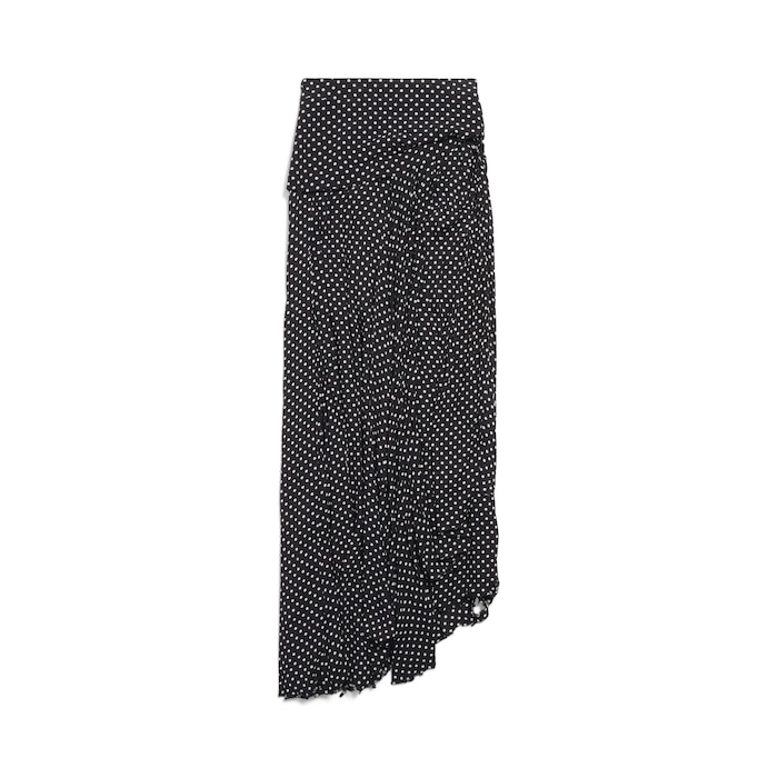 tucked-in maxi skirt