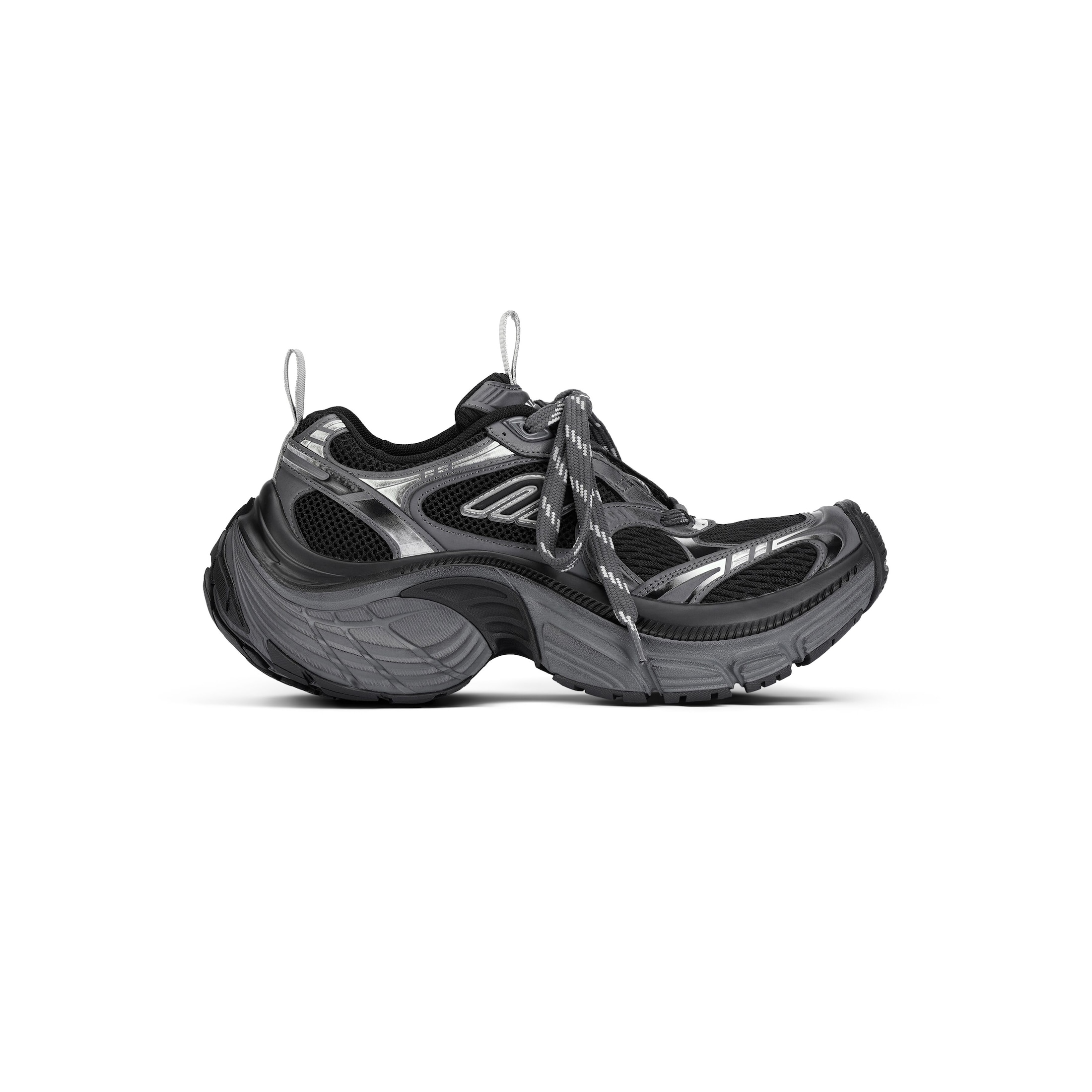 6xl sneaker