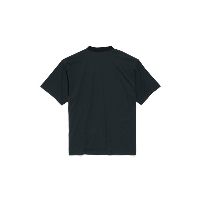airport tag t-shirt medium fit