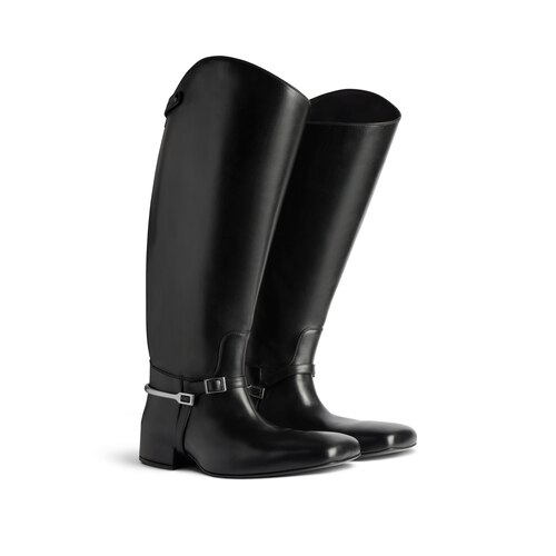 botte excavator riding 