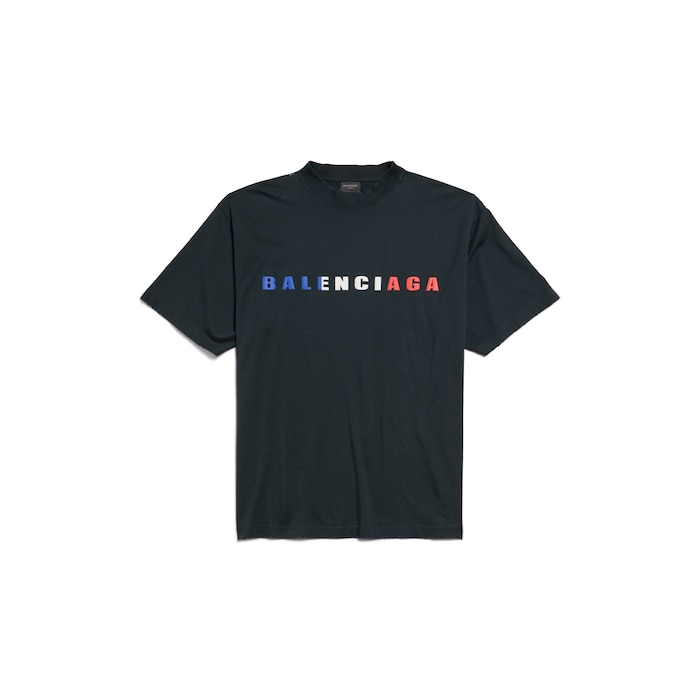 international t-shirt medium fit