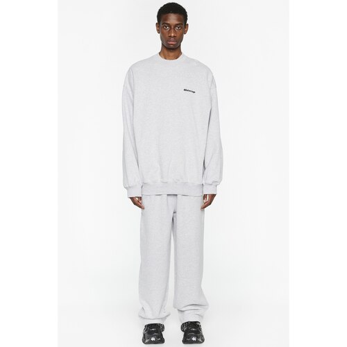 bb corp crewneck