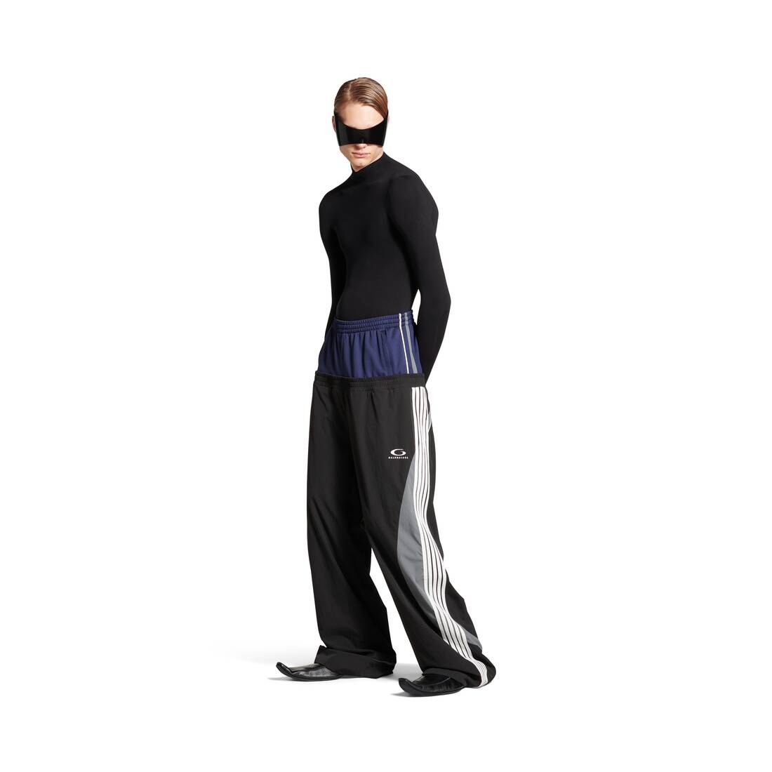 Men’s Cut-up Tracksuit Pants in Black| Balenciaga® US