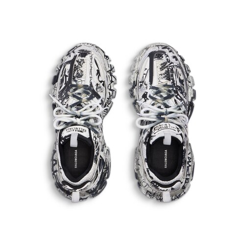 track graffiti sneaker 