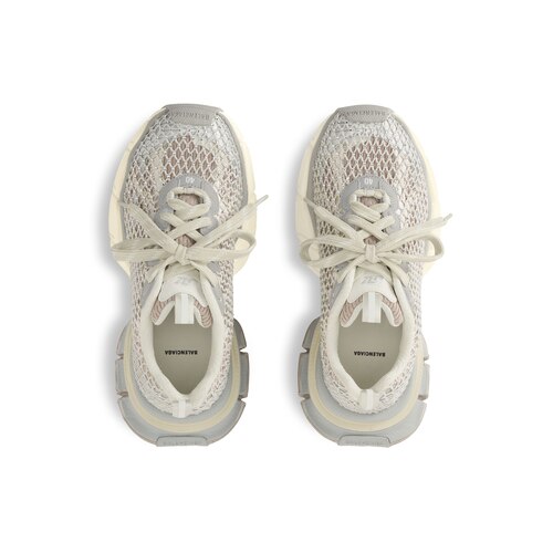 3xl fishnet sneaker 