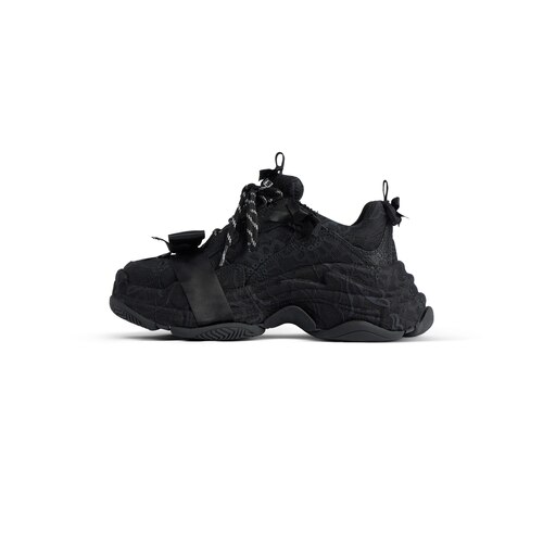 triple s lace sneaker