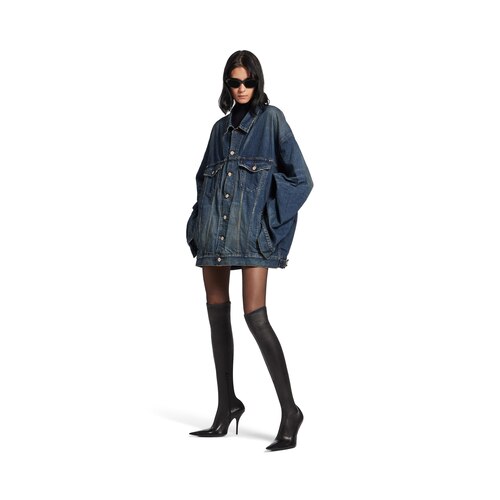 tape type oversized jacket