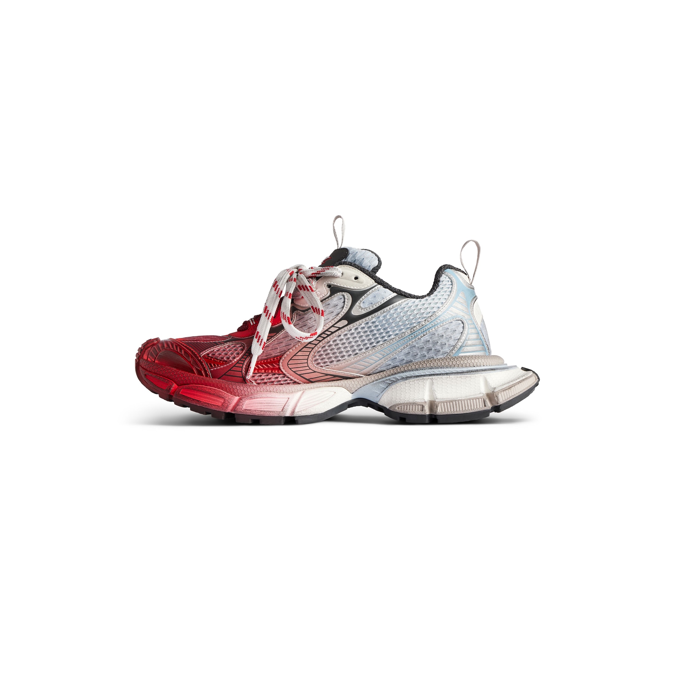 3xl toe spray sneaker