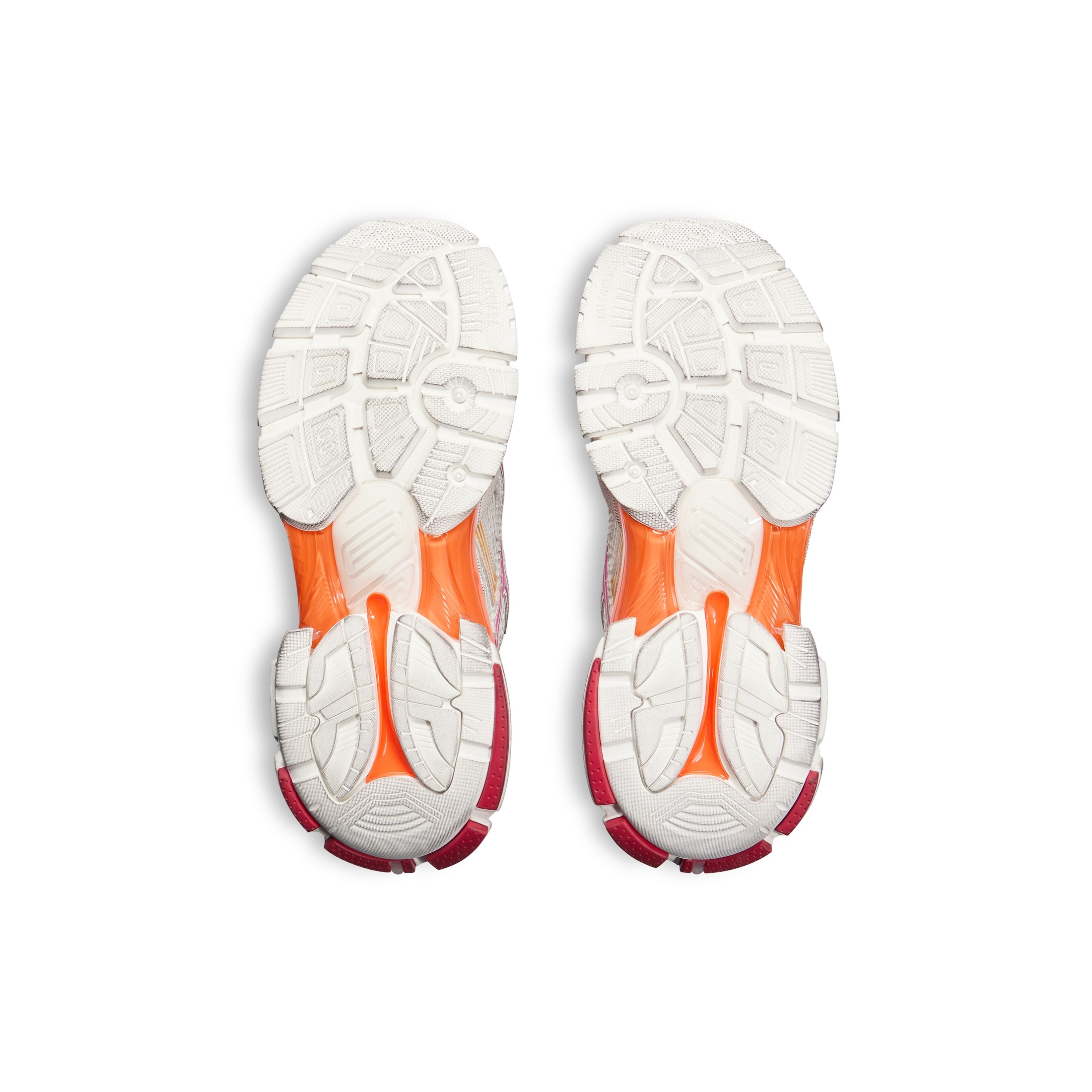 runner sneaker