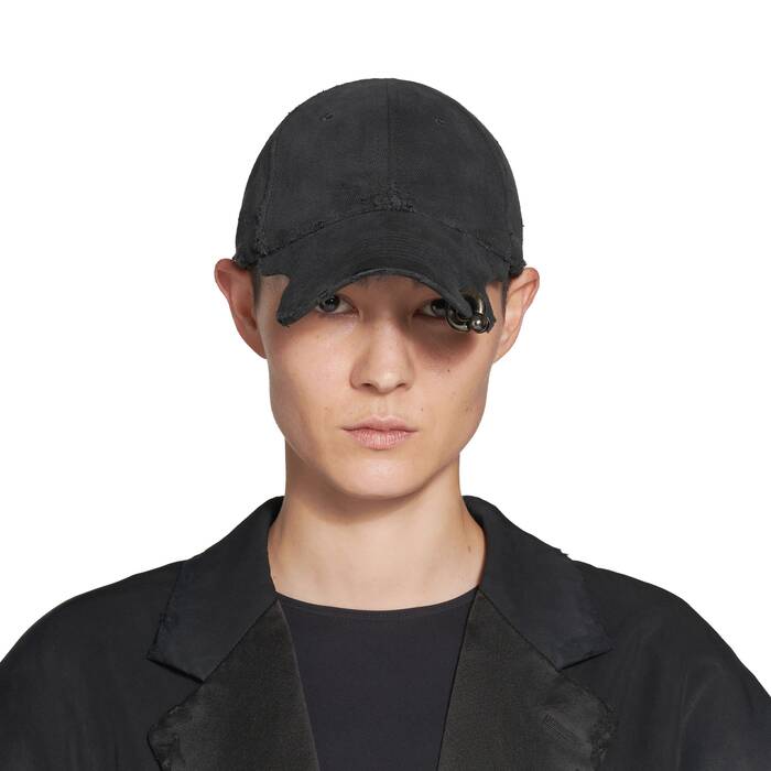 Fashion  Mens  Hats  Balenciaga Embroidered Logo Black Cap