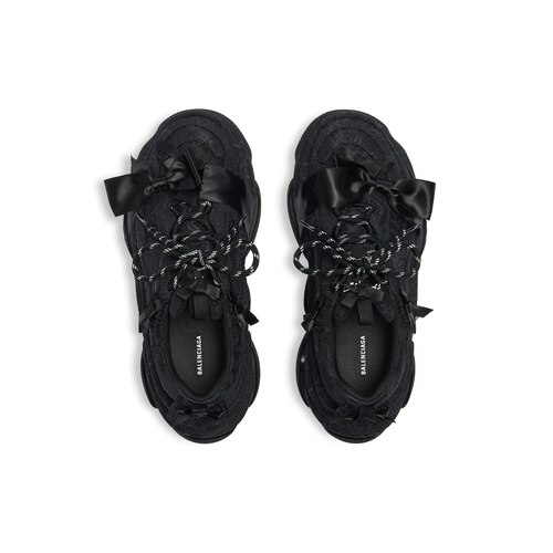 triple s lace sneaker