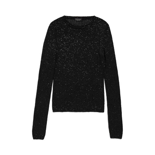 fitted crewneck