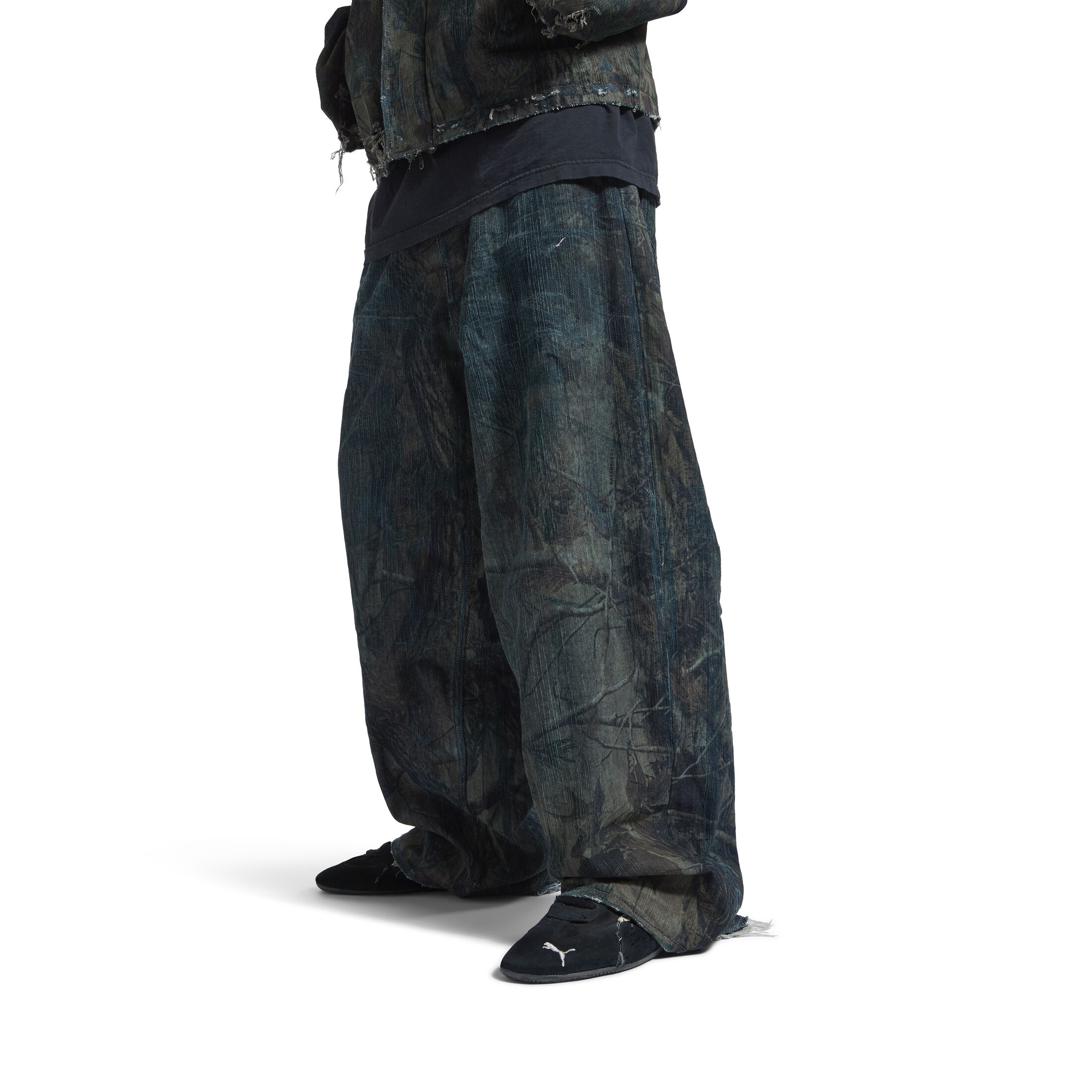 baggy pants