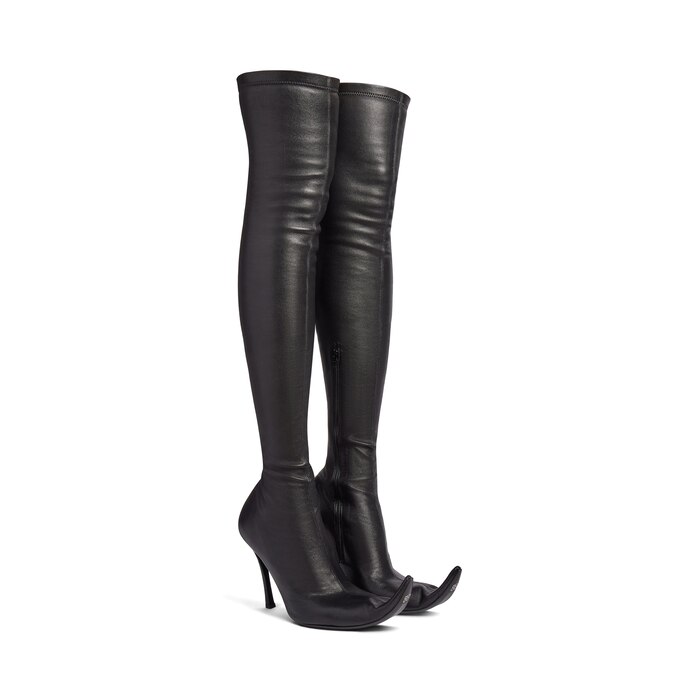 poulaine boot