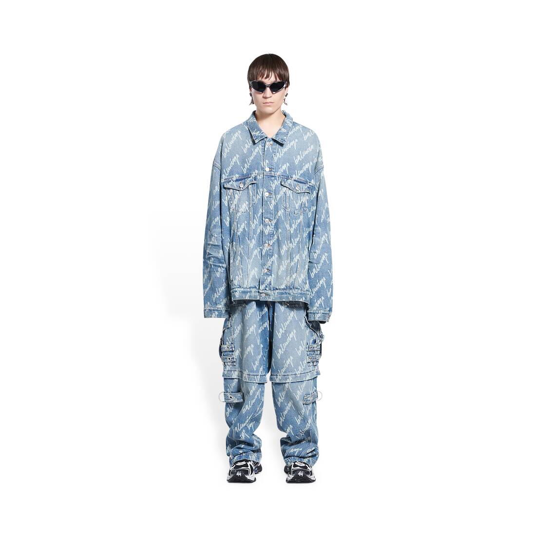 balenciaga oversized jacket