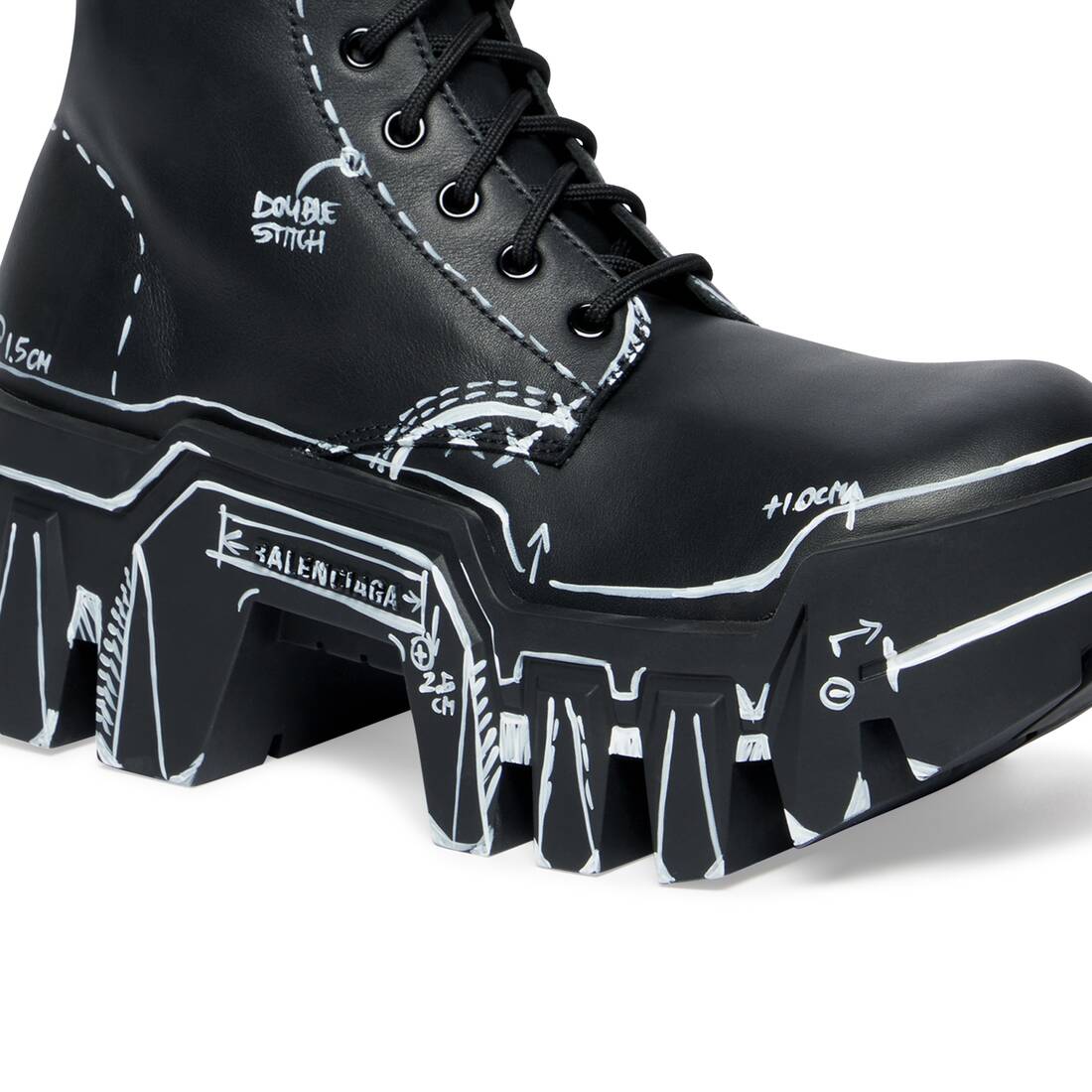 Women's Bulldozer Lace-up Boot in Black