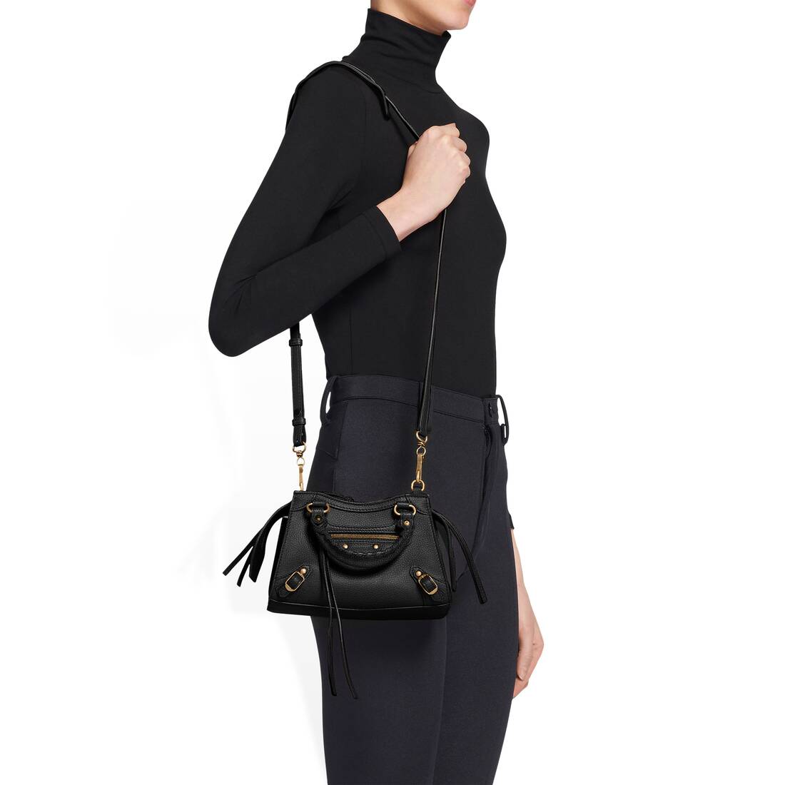 Hvilken en specifikation Advarsel Women's Neo Classic Mini Handbag in Black | Balenciaga US