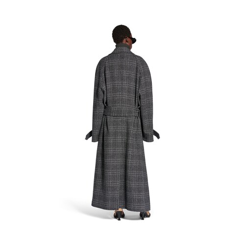 one layer raglan coat