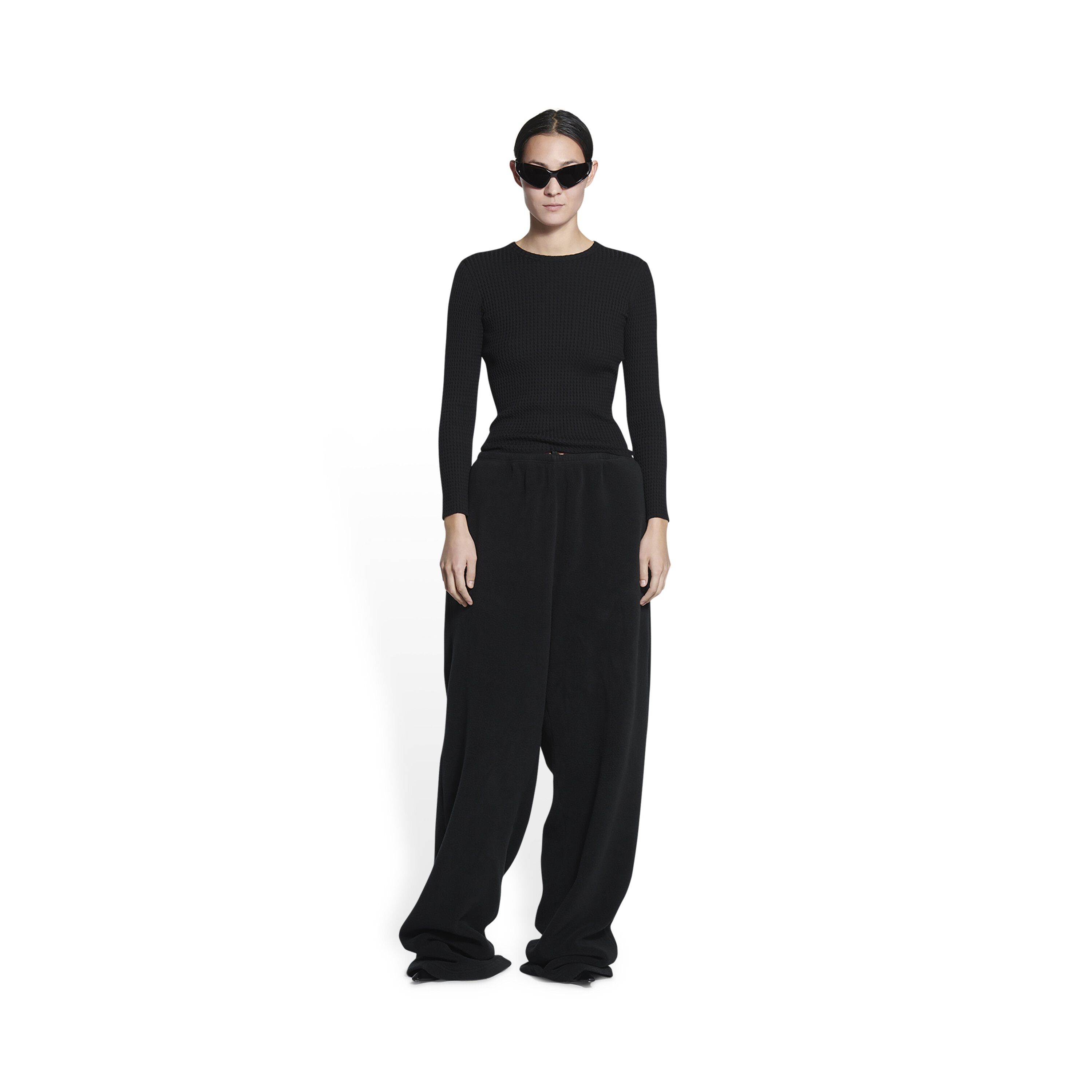 Women's Fitted Sweater in Black 
