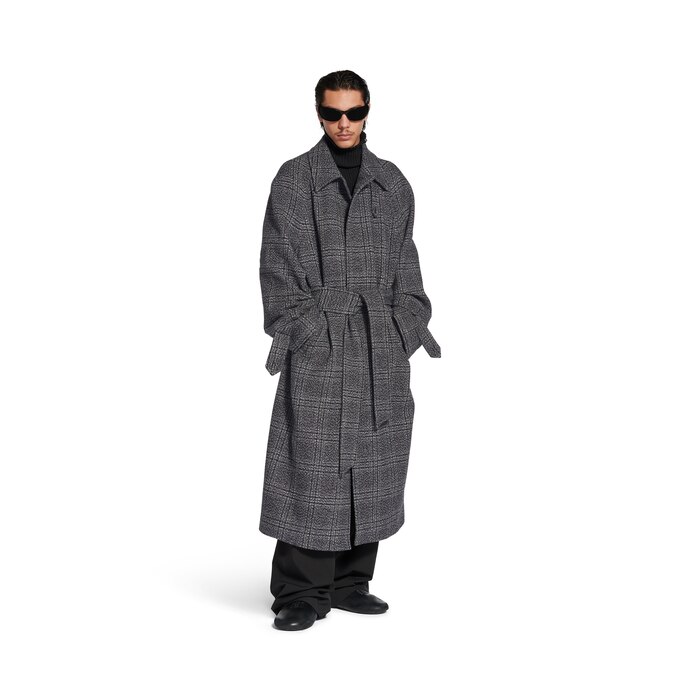 one layer raglan coat