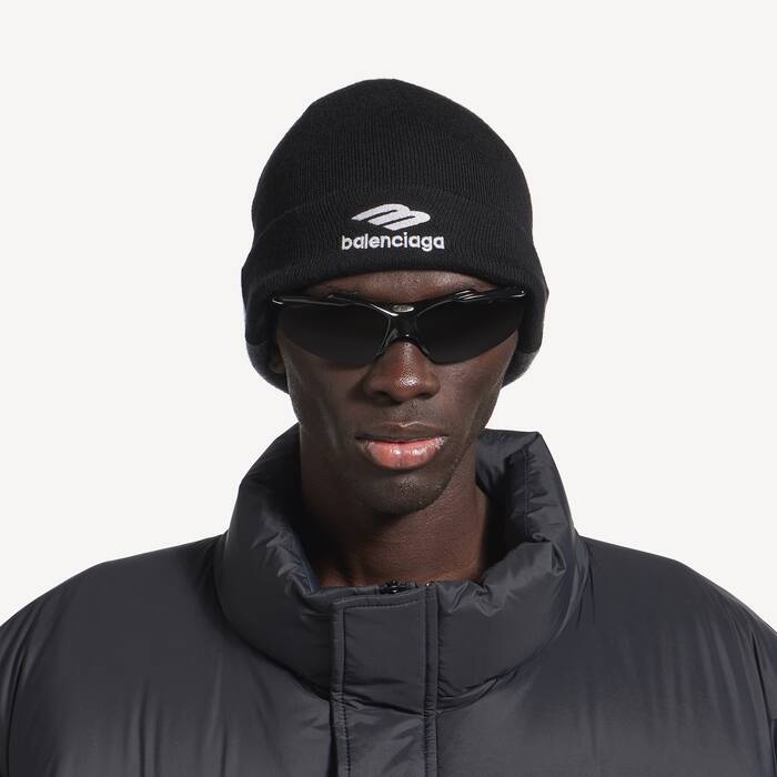 loop sports icon beanie